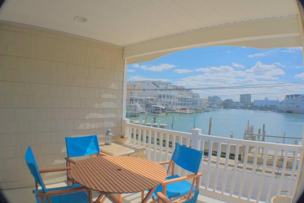 Awesome Water Front Home 4 Bedrooms & 4 Bathrooms! Sleeps 10 Atlantic City Exterior photo